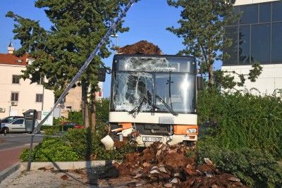 UKRADENI BUS - SREBRENO, 05.09.2019.BY ZT - (6).JPG